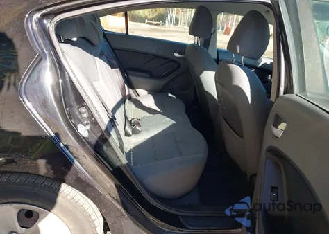 2017 Kia Forte Lx из США, поврежденный, VIN 3KPFL4A76HE051641